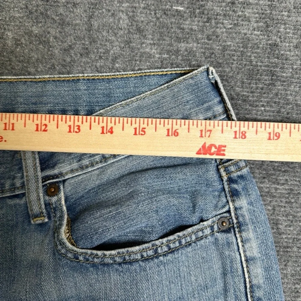 Levi's 569 Loose Straight Jeans Mens 34x33 Medium Wash Blue Denim 100% Cotton